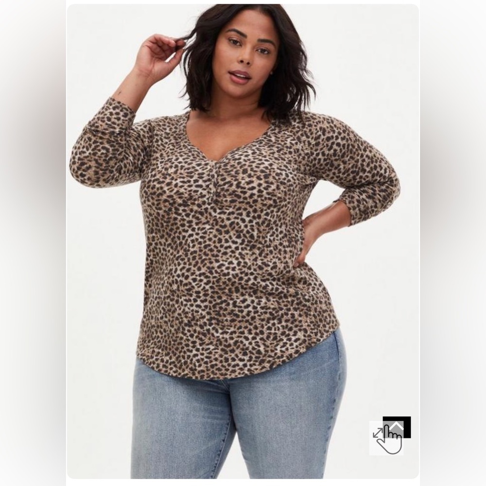 Size 4 Leopard print Waffle Knit Henley Tee Tunic punk goth fall autumn winter